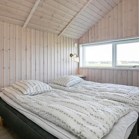 10 Person In Harboore * Harboør